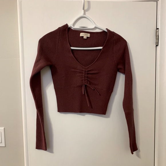 Balletcore Sweater - Picture 5 of 5